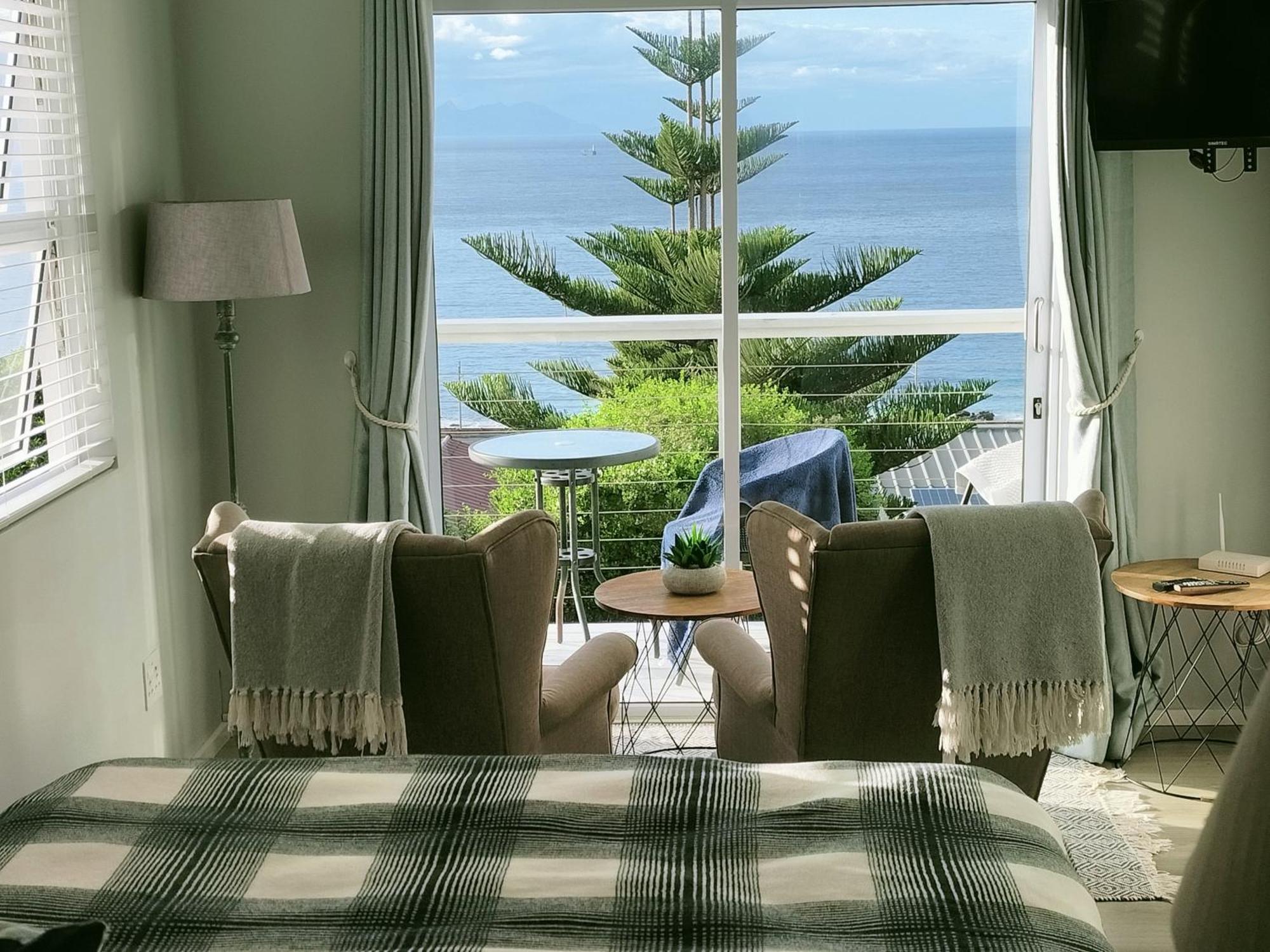 De La Hilcremat Hotel ไซมอนส์ทาวน์ ห้อง รูปภาพ